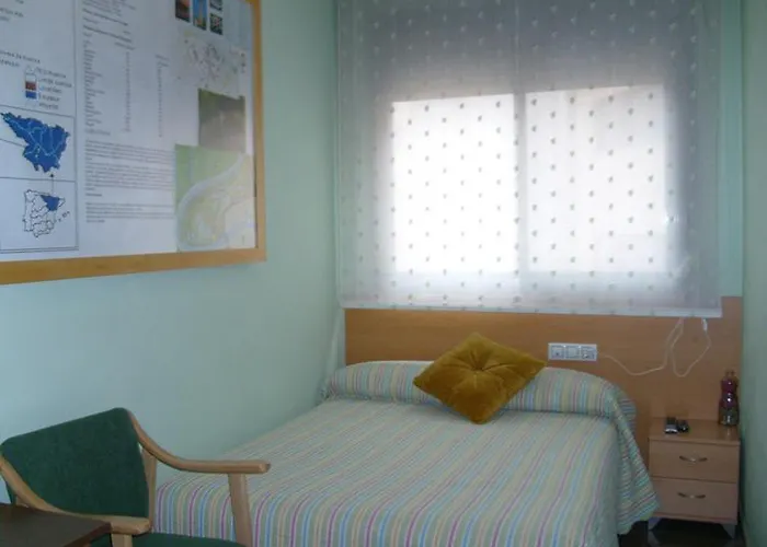 Estancias Del Ebro * Zaragoza